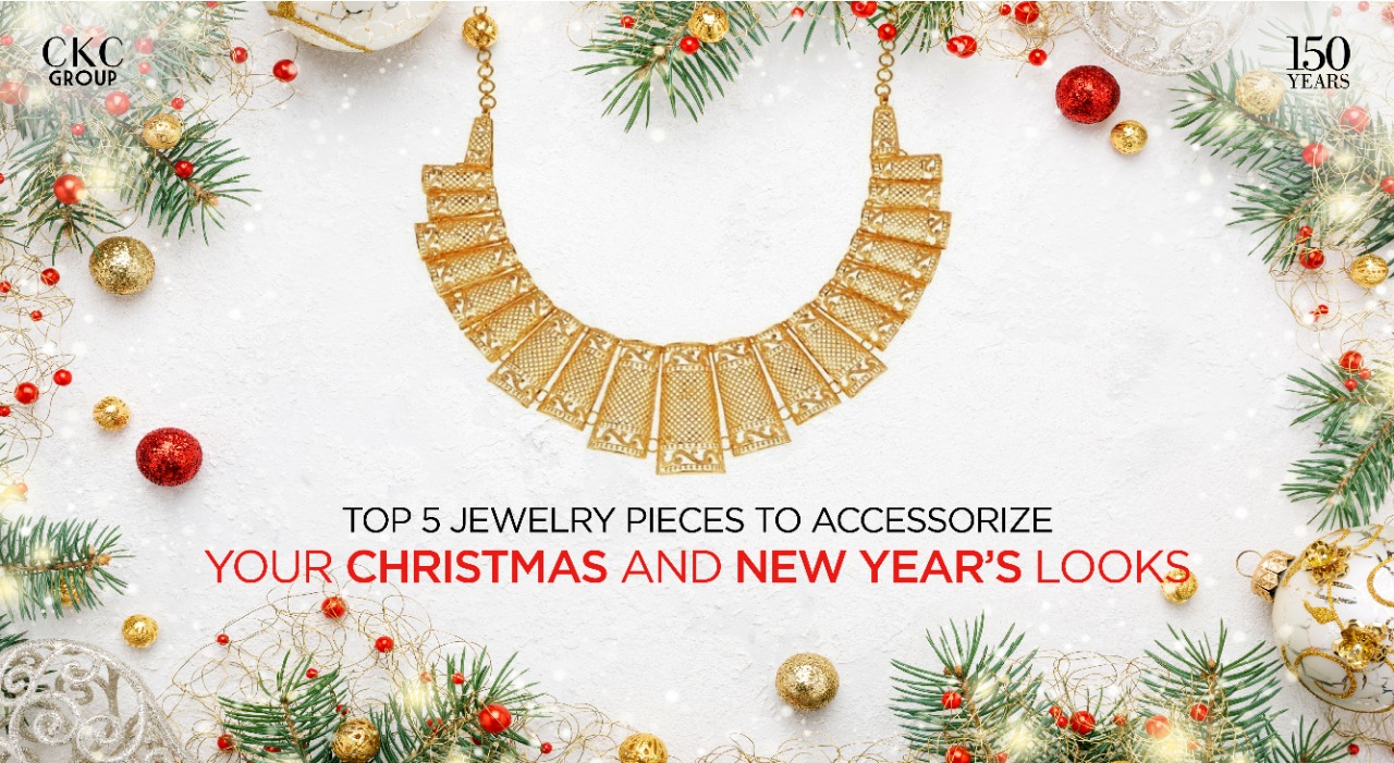 Top 5 Jewelry Pieces To Accessorize Your Christmas and New Year’s Looks
